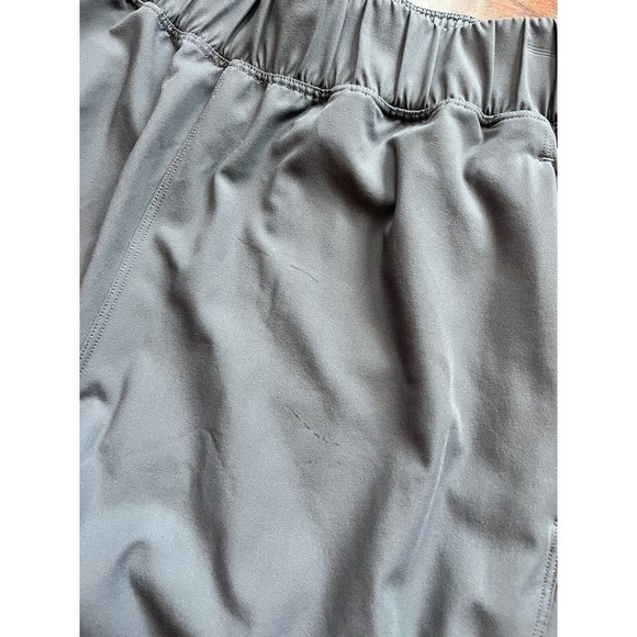 Lululemon Next Move Crop Pants Women's Size 6 Grey Nylon Blend - Picture 7 of 9
